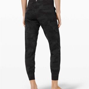 lululemon athletica Align Black Camo Joggers